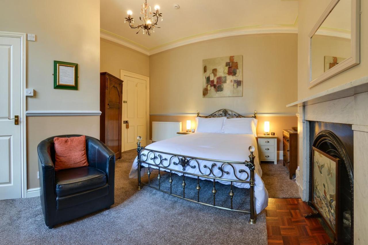 Pannett House Bed & Breakfast, Beautiful Victorian Residence Уитби Екстериор снимка