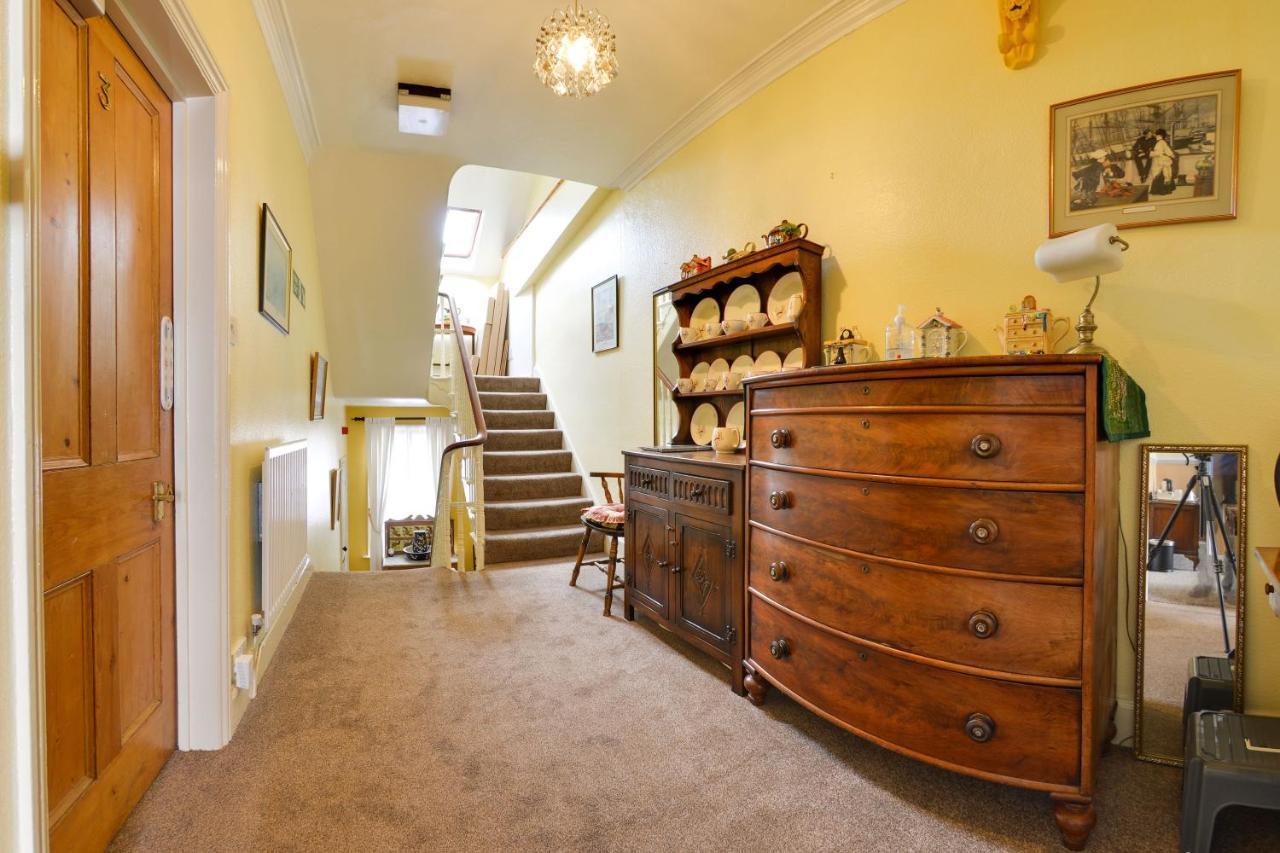 Pannett House Bed & Breakfast, Beautiful Victorian Residence Уитби Екстериор снимка