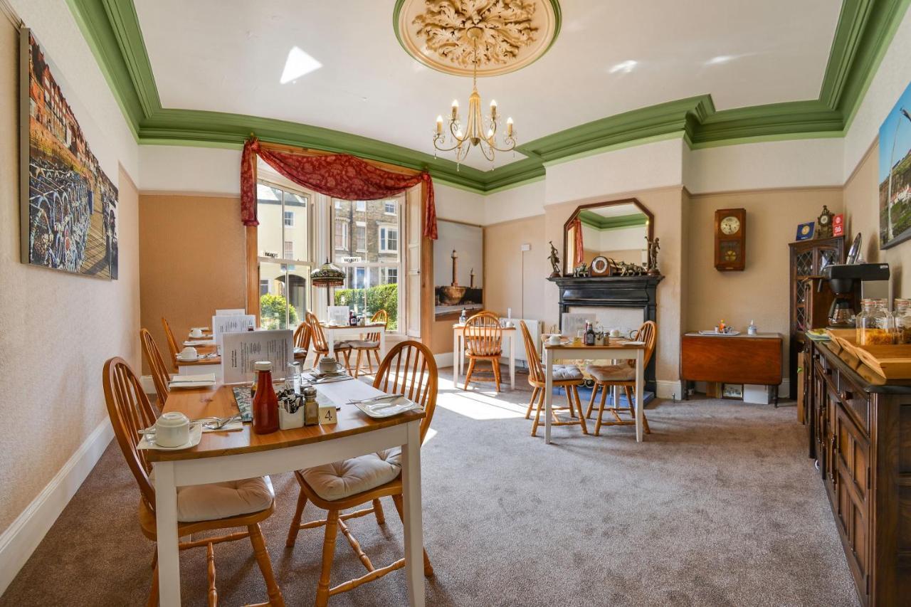 Pannett House Bed & Breakfast, Beautiful Victorian Residence Уитби Екстериор снимка